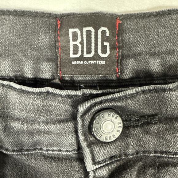 BDG Urban Outfitters Women's 28x 24.5 in Twig High Black Cropped Jeans Stretch - Picture 3 of 12